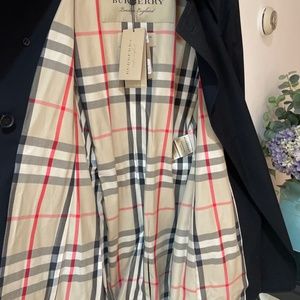 Burberry Trench coat - classic